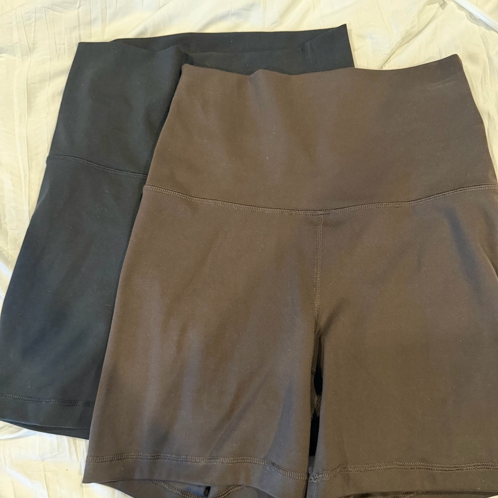 Women's 2-pack High-Waisted Black and Brown Shorts